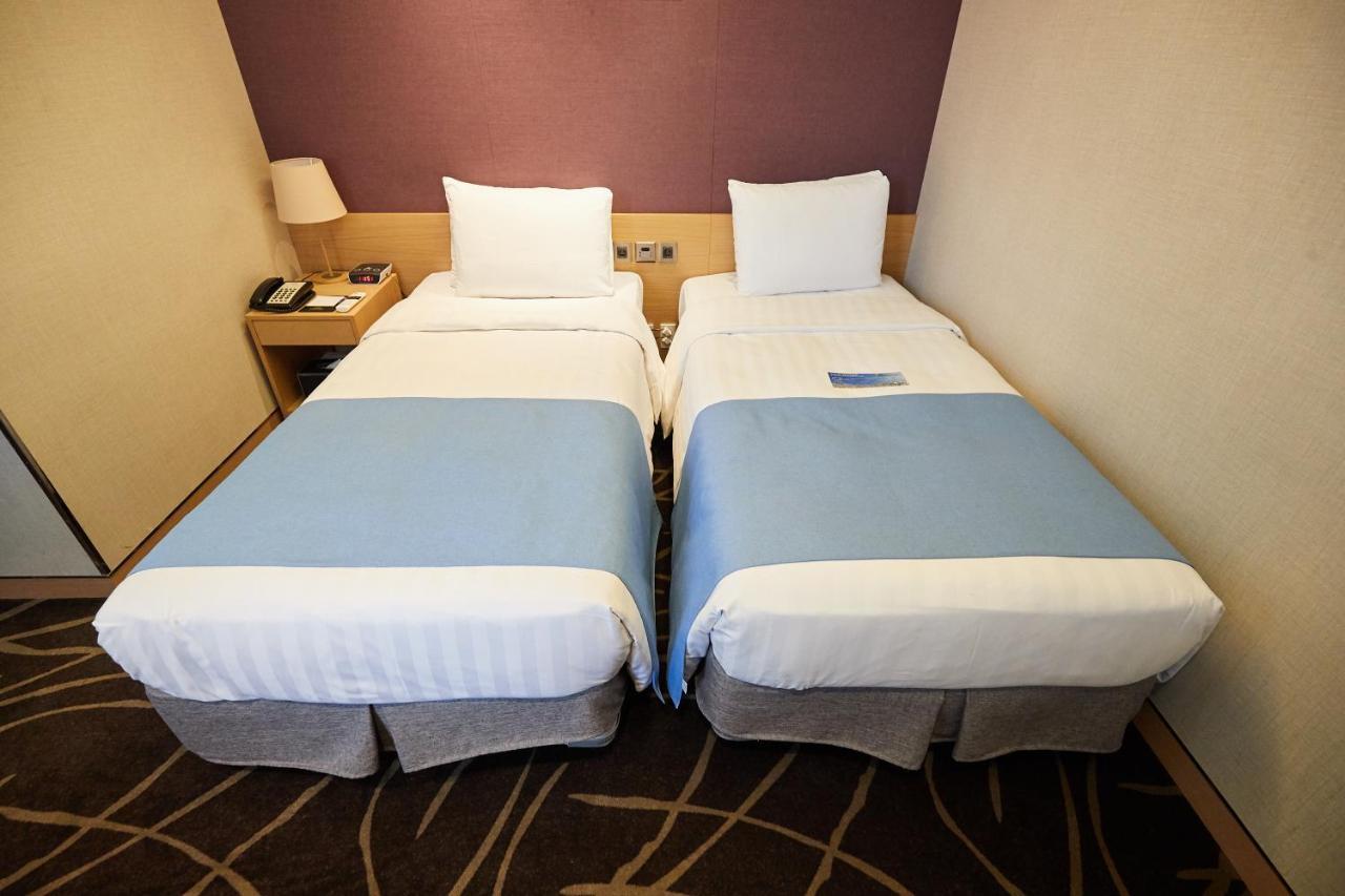 Days Hotel By Wyndham Seoul Myeongdong Экстерьер фото