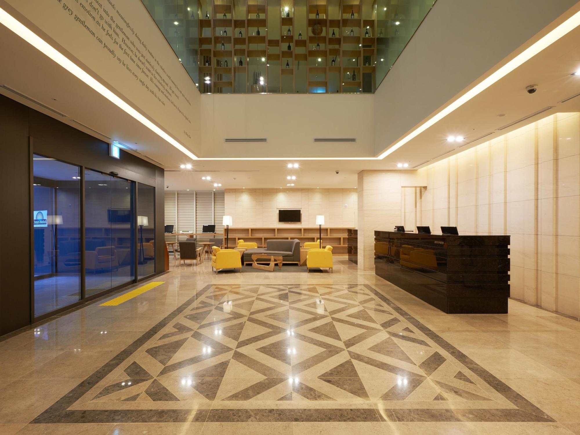 Days Hotel By Wyndham Seoul Myeongdong Экстерьер фото